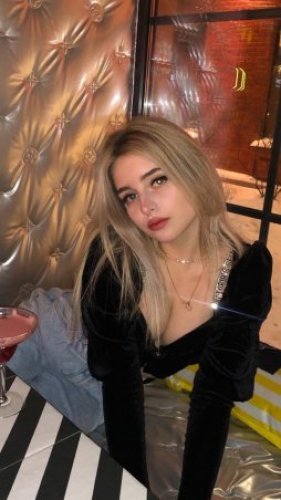 Индивидуалка Вика